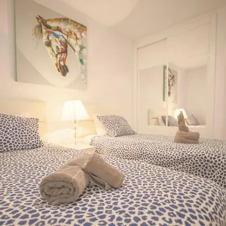 Апартаменти Puerto Del Carmen Apartment Пуерто-дель-Кармен